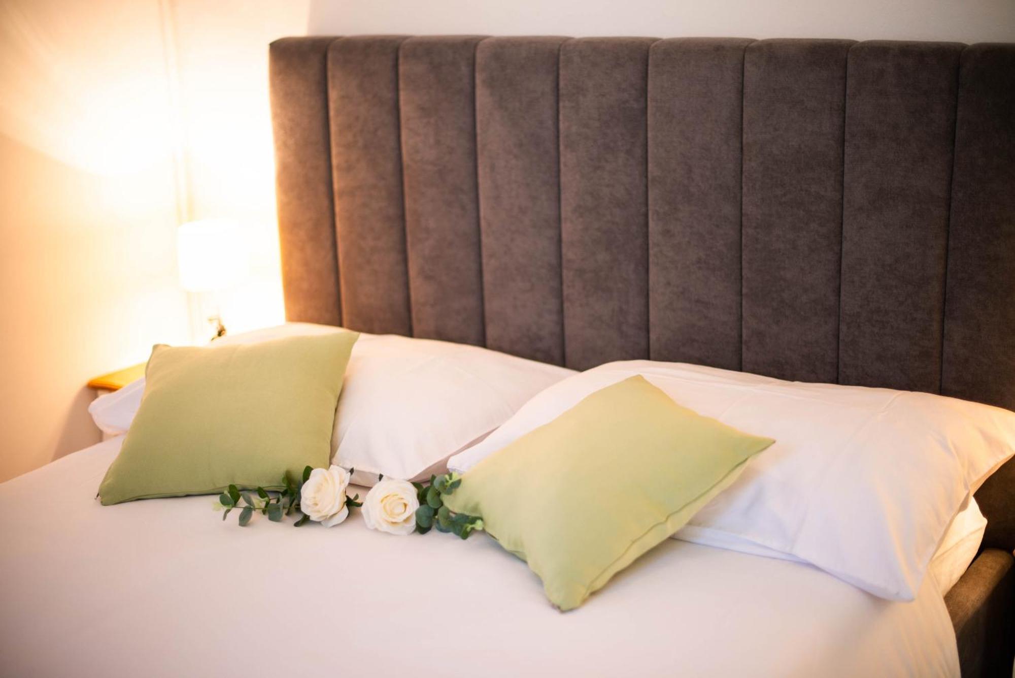Giovanna Boutique Rooms & Pool بولا المظهر الخارجي الصورة