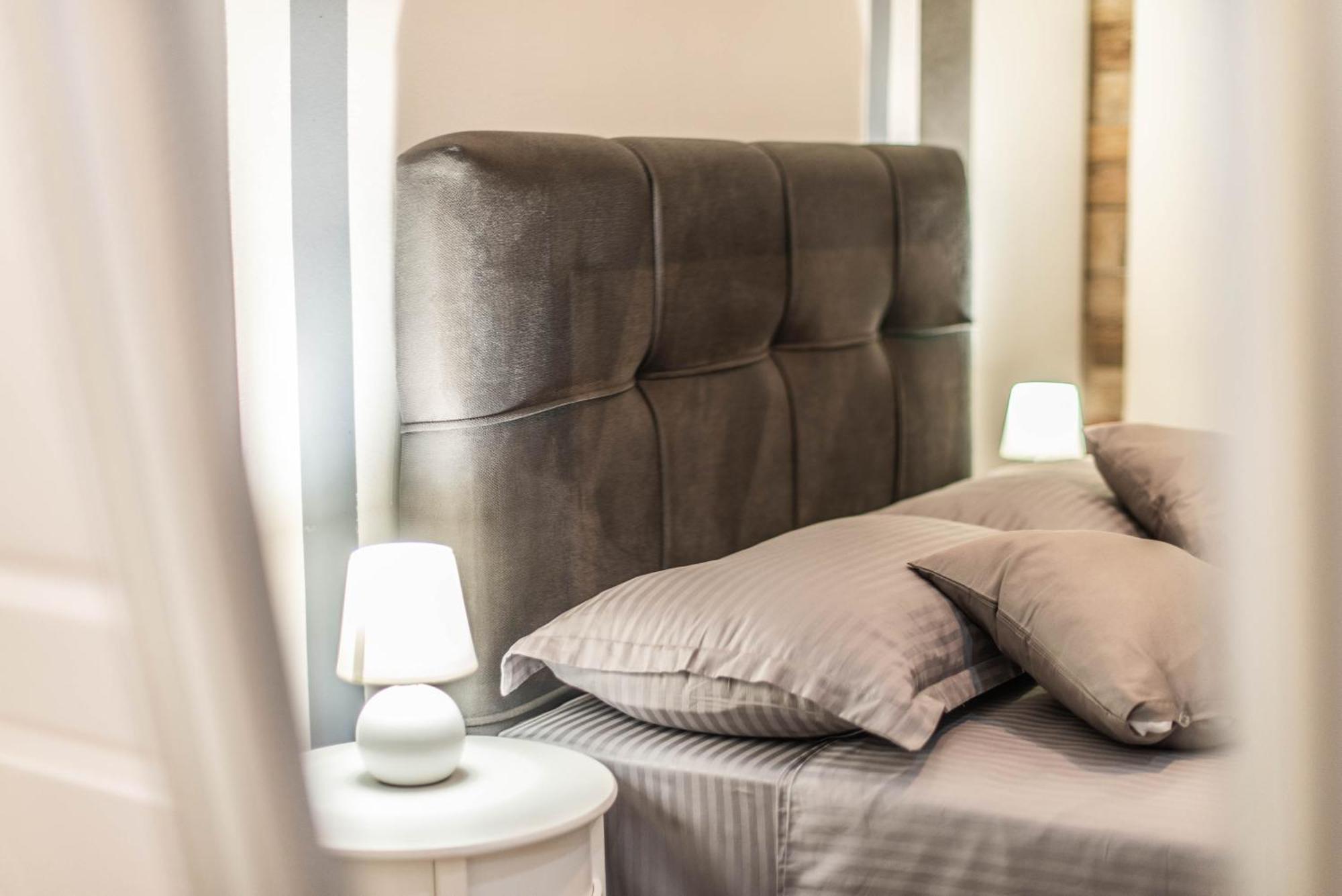Giovanna Boutique Rooms & Pool بولا المظهر الخارجي الصورة