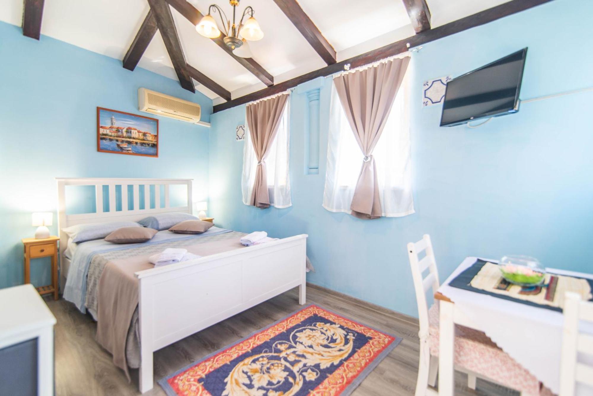 Giovanna Boutique Rooms & Pool بولا المظهر الخارجي الصورة