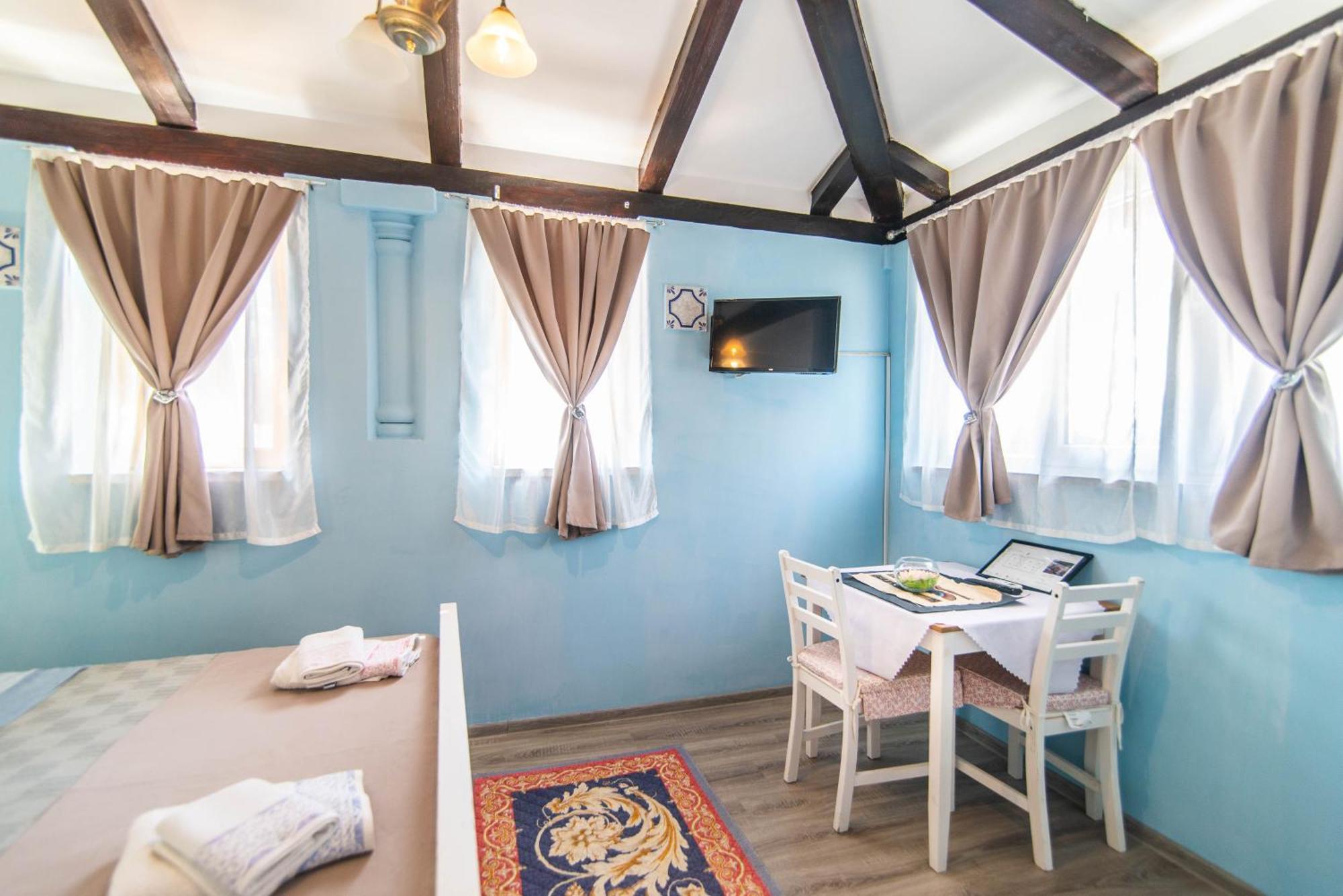 Giovanna Boutique Rooms & Pool بولا المظهر الخارجي الصورة