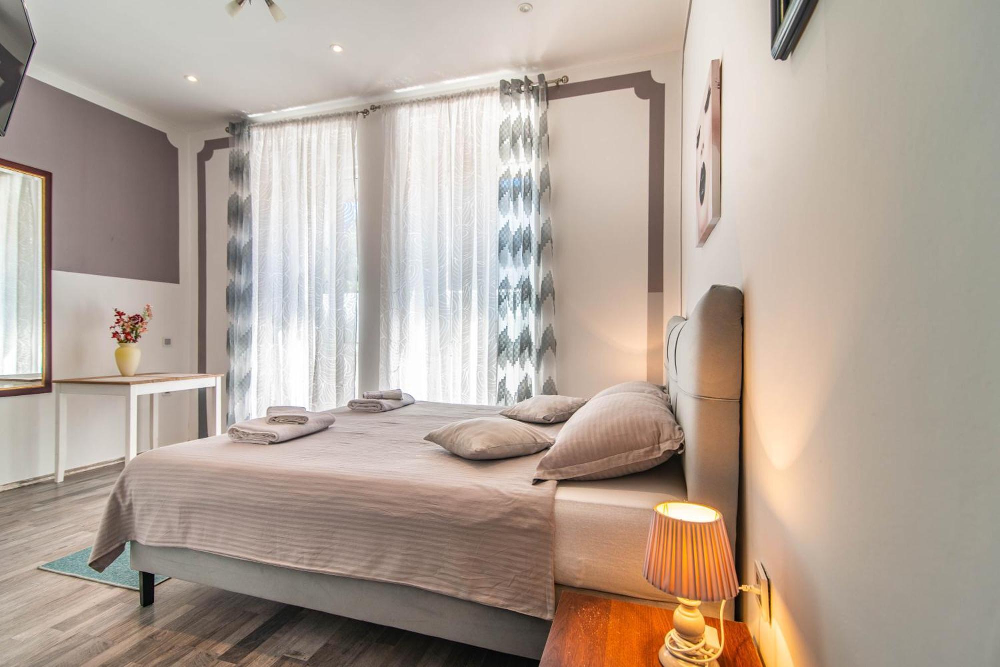 Giovanna Boutique Rooms & Pool بولا المظهر الخارجي الصورة